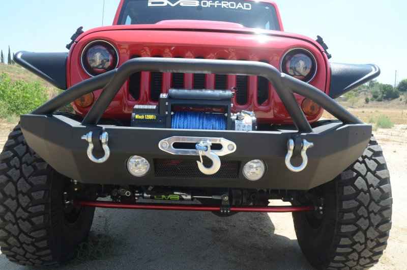 DV8 Offroad 07-18 Jeep Wrangler JK/JL FS-14 Mid Length Steel Front Bumper w/ Fog Lights & LED Lights FBSHTB-14