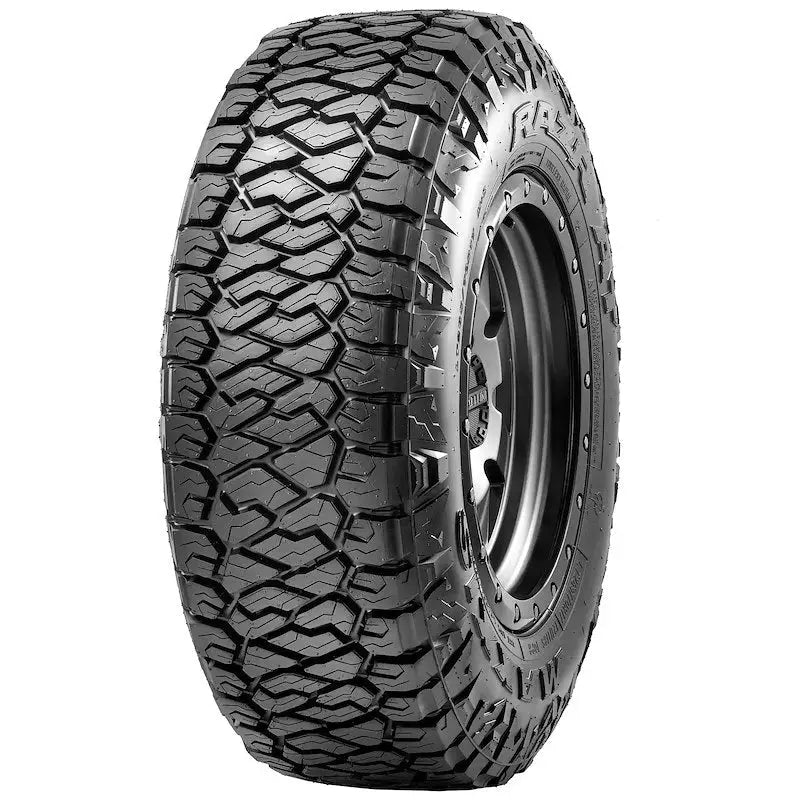 TP00405100 Maxxis Tire 265/65R18 114T Rbl At-811 Razr At m96tp00405100